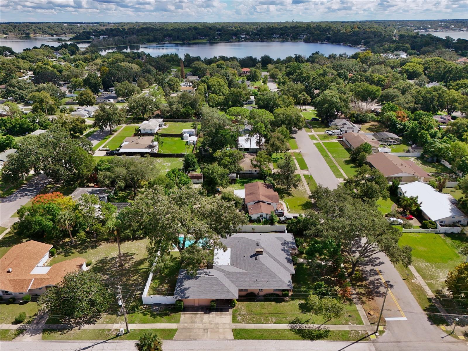 2387 WASHINGTON ROAD, Mount Dora, FL 32757