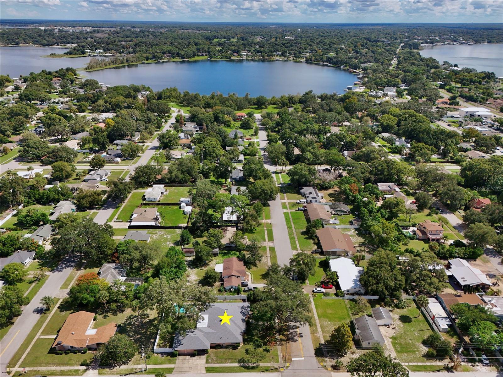 2387 WASHINGTON ROAD, Mount Dora, FL 32757
