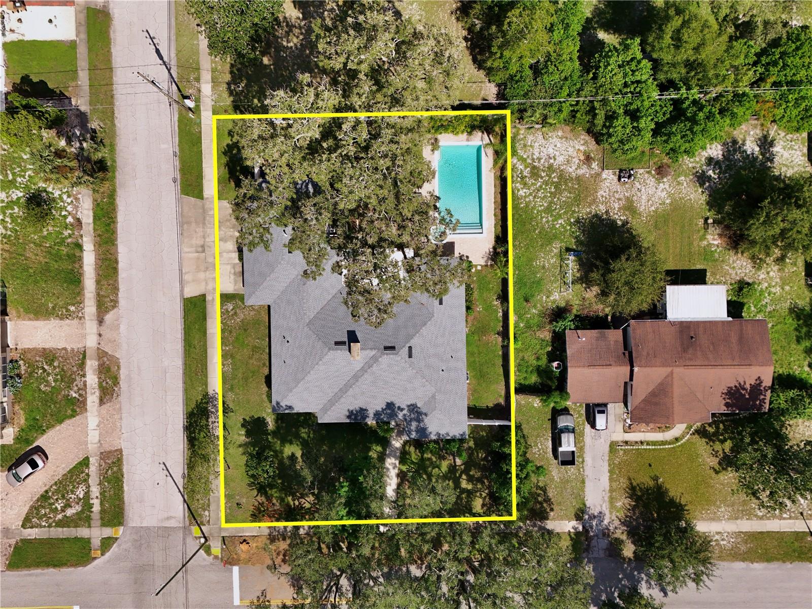 2387 WASHINGTON ROAD, Mount Dora, FL 32757