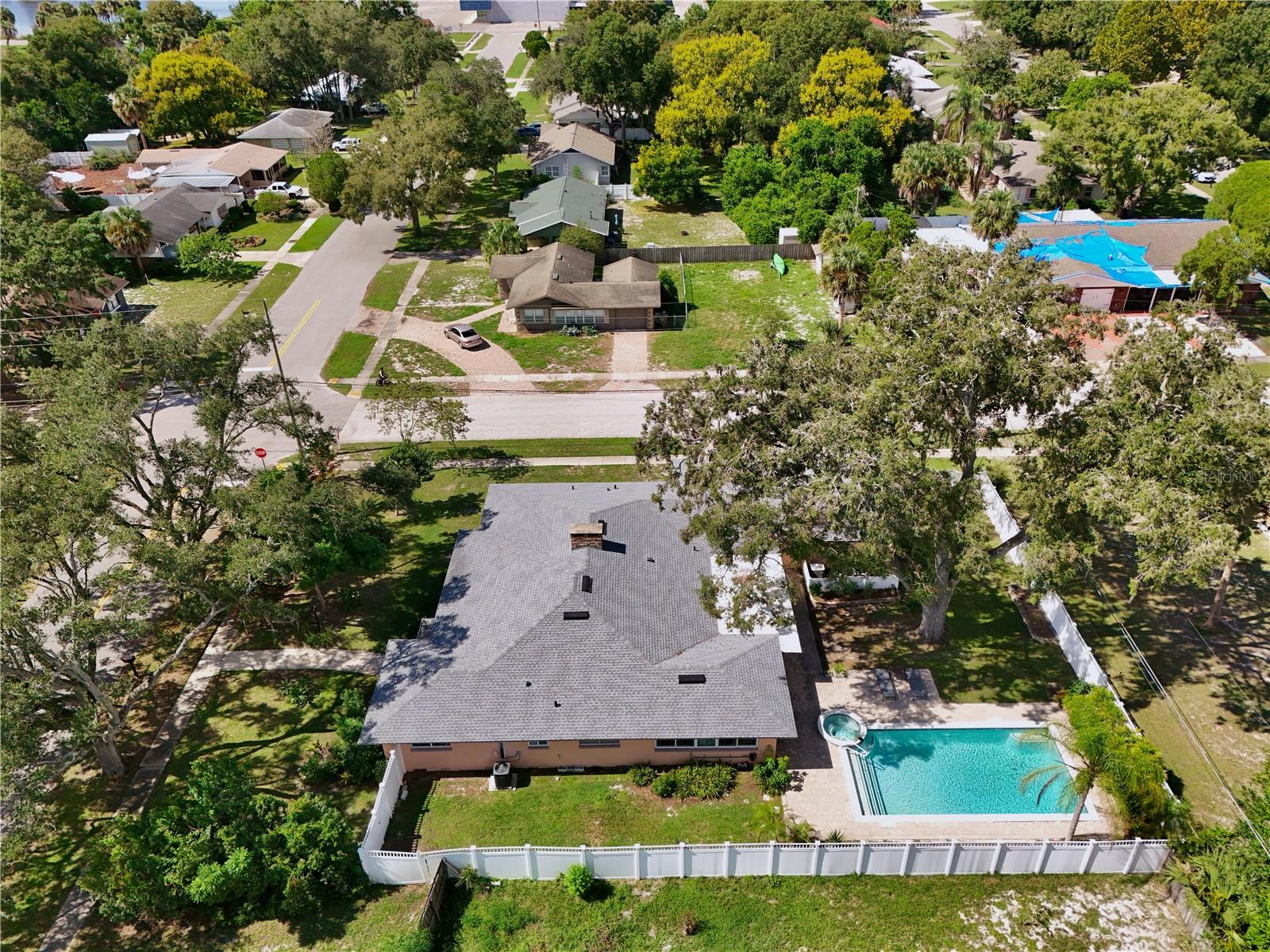 2387 WASHINGTON ROAD, Mount Dora, FL 32757