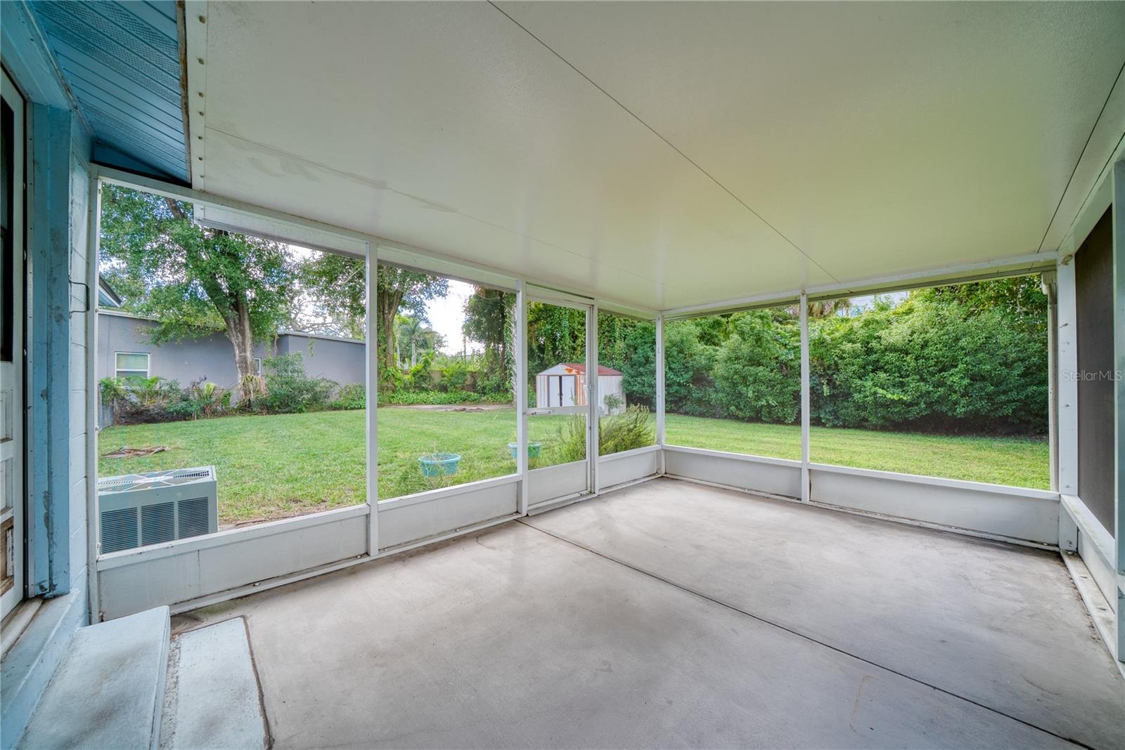 Screened porch.