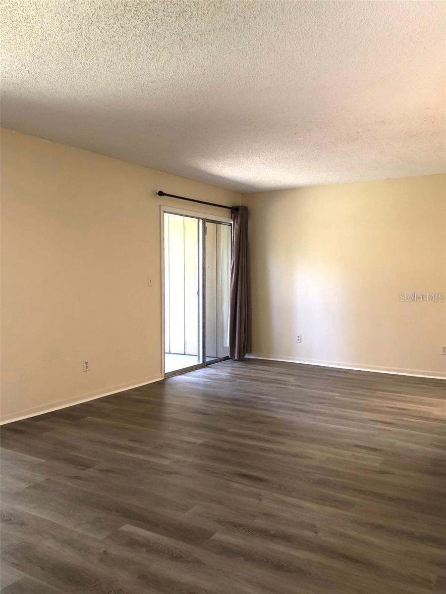 120 HIBISCUS WOODS COURT, #8D, Deltona, FL 32725
