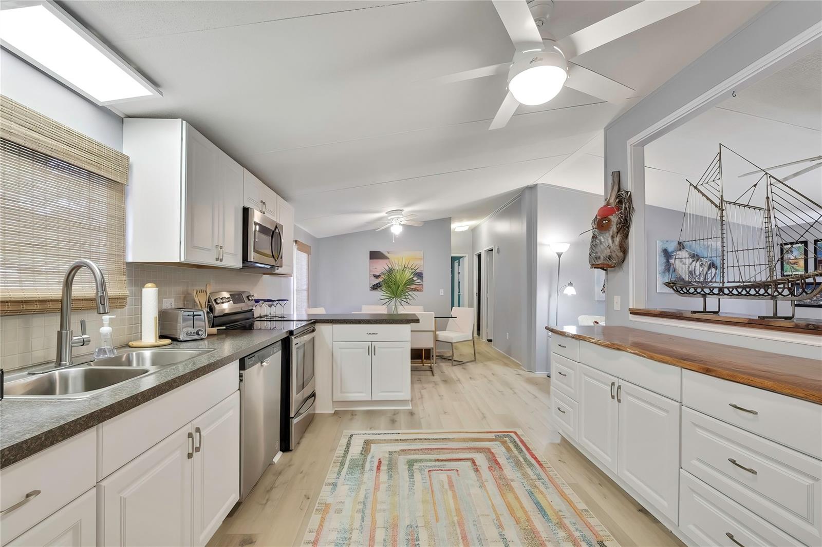 6388 W OAKLAWN STREET, Homosassa, FL 34446