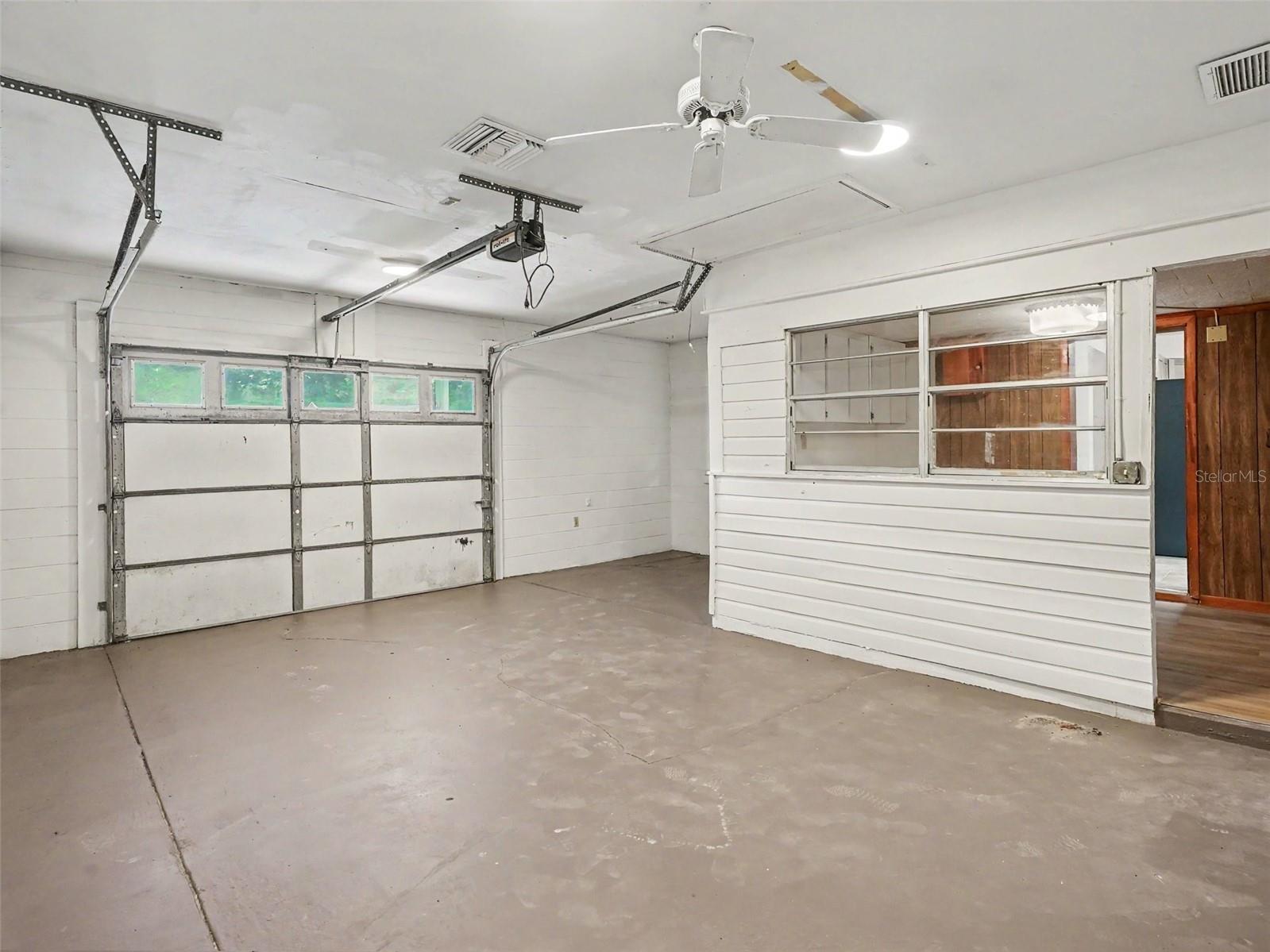 Front load Air conditioned garage