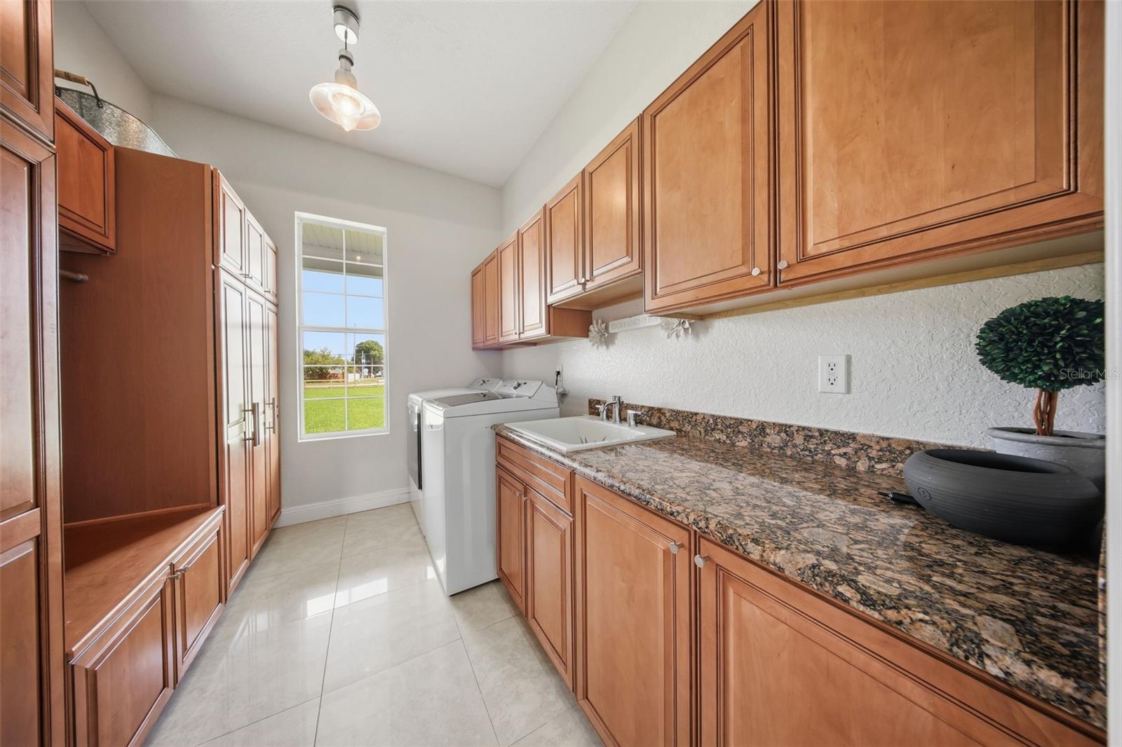 816 E FULLERS CROSS ROAD, Winter Garden, FL 34787