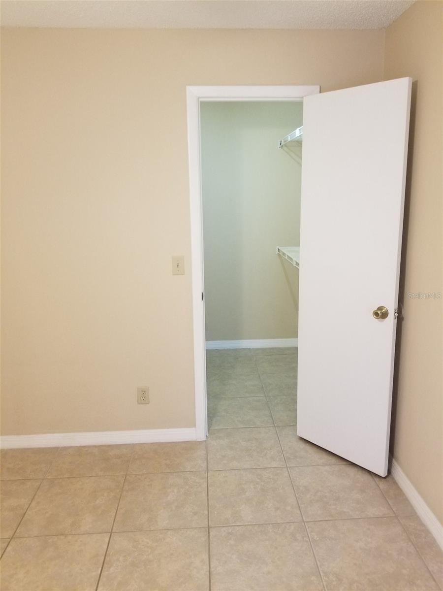420 FORESTWAY CIRCLE, #207, Altamonte Springs, FL 32701