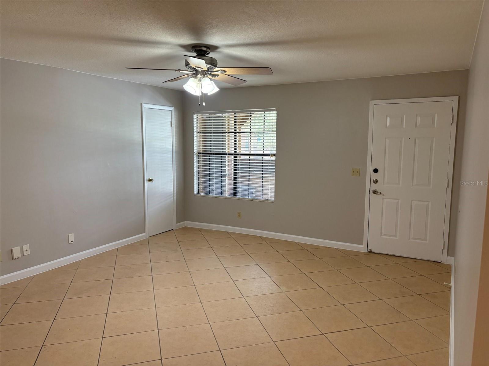 360 LAKEPOINTE DRIVE, #202, Altamonte Springs, FL 32701