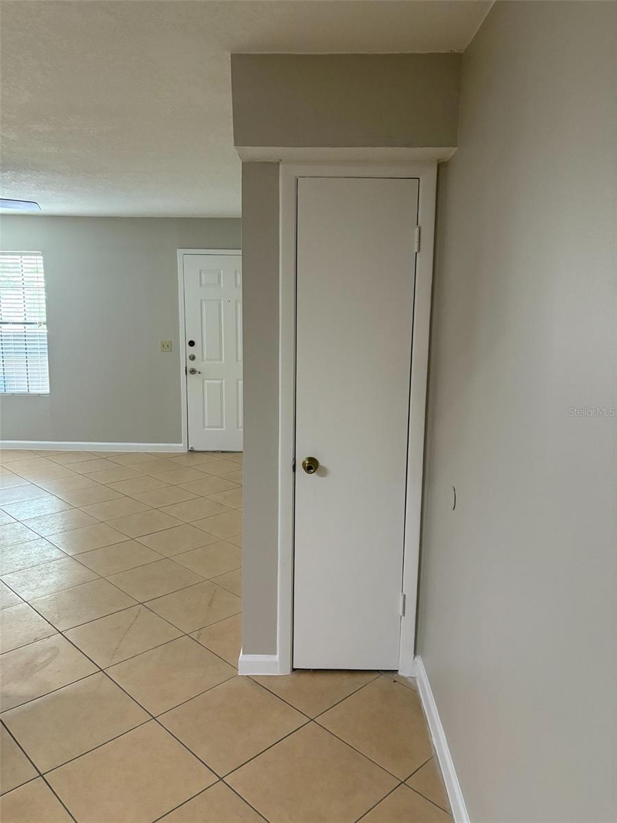 360 LAKEPOINTE DRIVE, #202, Altamonte Springs, FL 32701