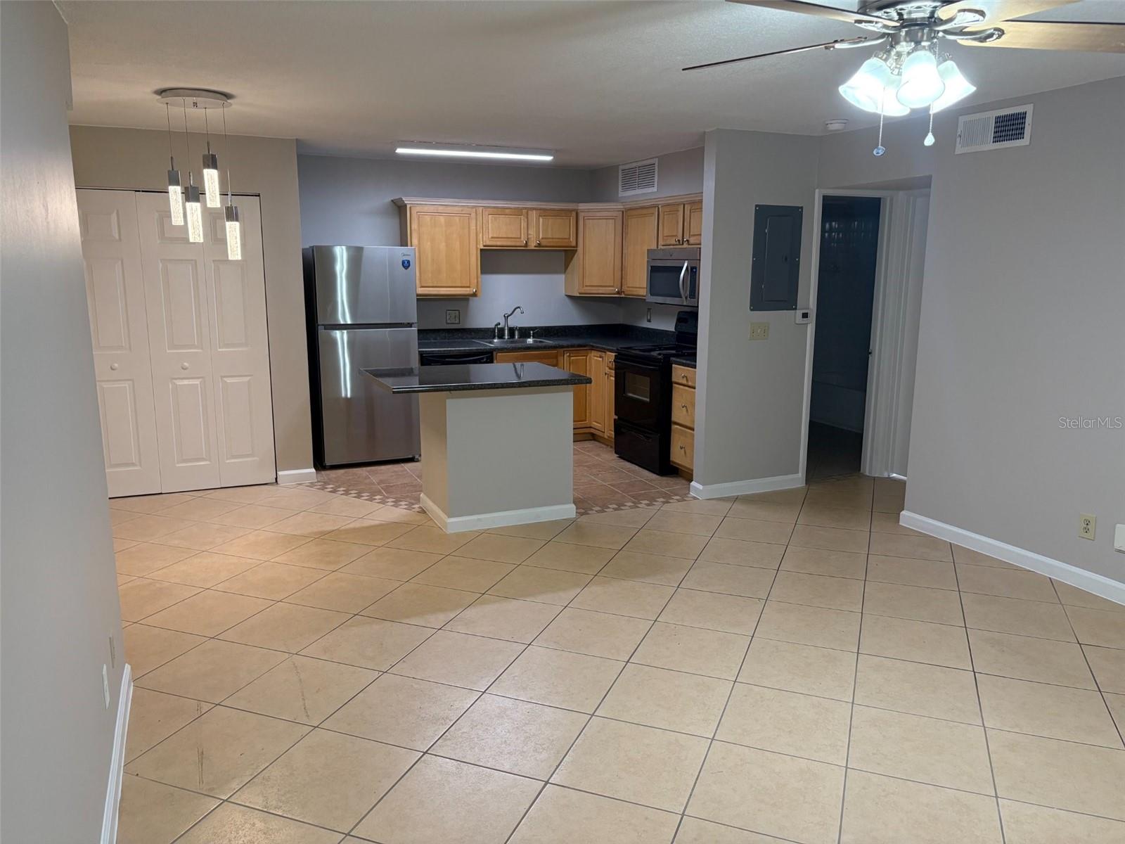 360 LAKEPOINTE DRIVE, #202, Altamonte Springs, FL 32701