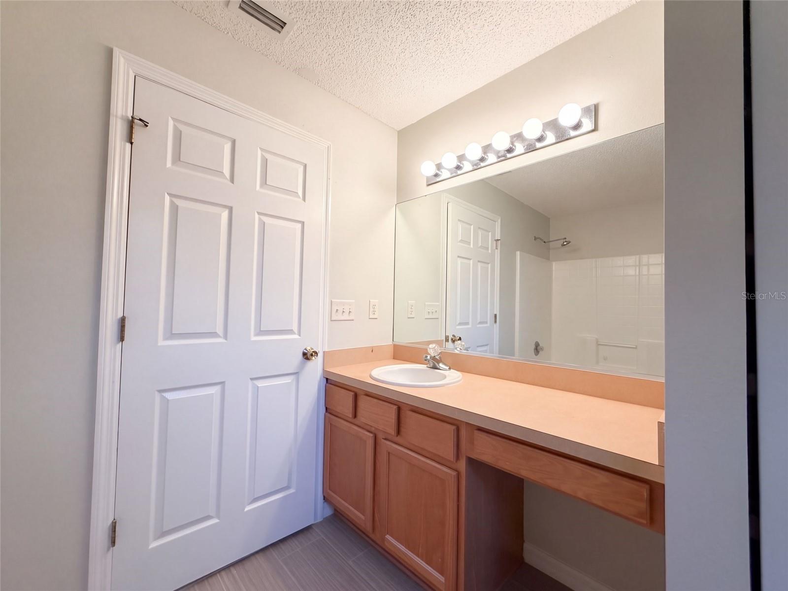 18 ROLLAND LANE, Palm Coast, FL 32164