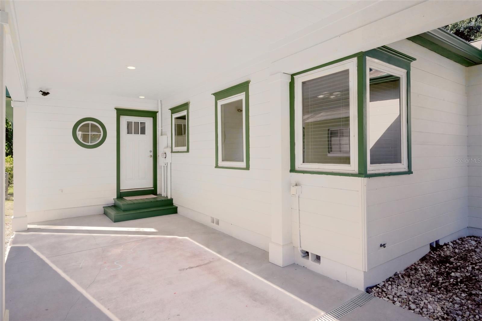 1616 E JEFFERSON STREET, Orlando, FL 32803 1616 E JEFFERSON STREET, Orlando, FL 32803