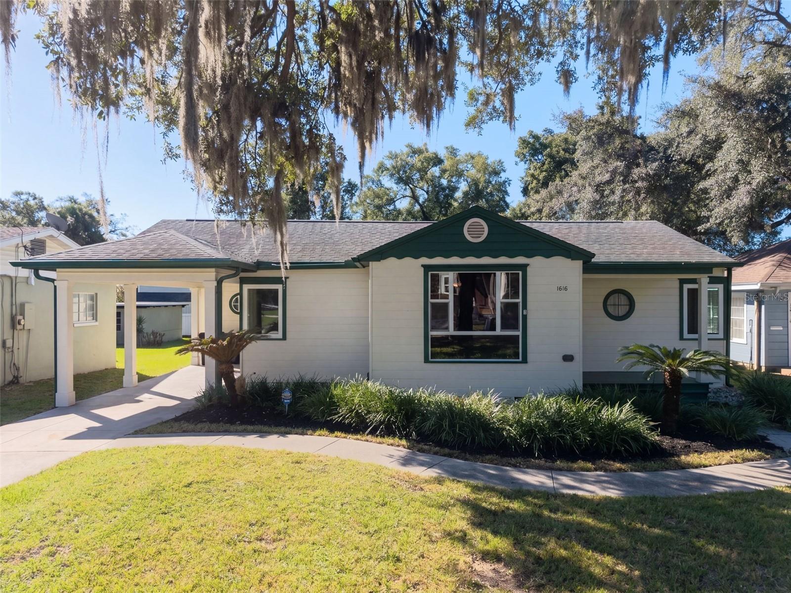 1616 E JEFFERSON STREET, Orlando, FL 32803 1616 E JEFFERSON STREET, Orlando, FL 32803