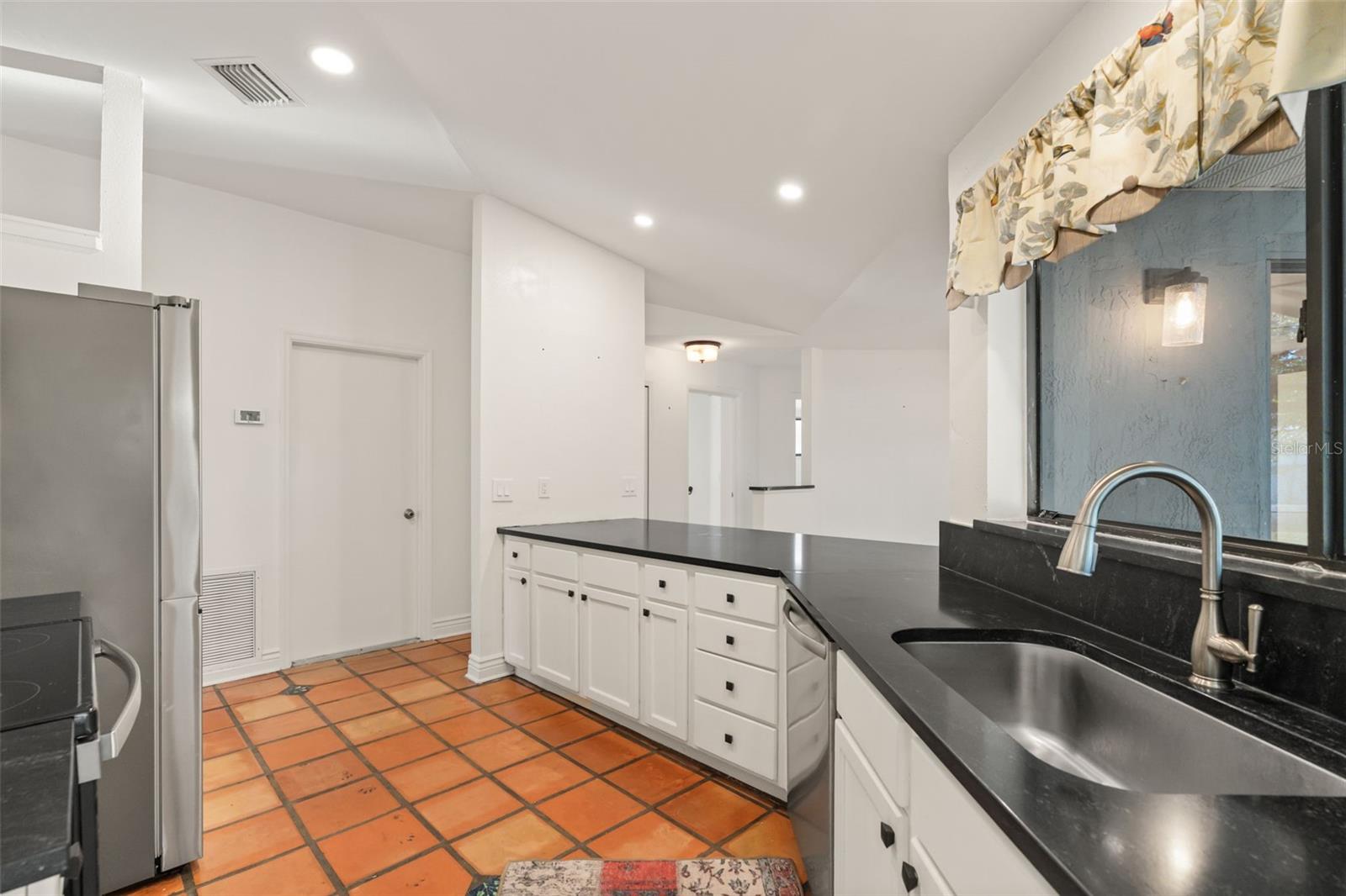 Kitchen Kitchen