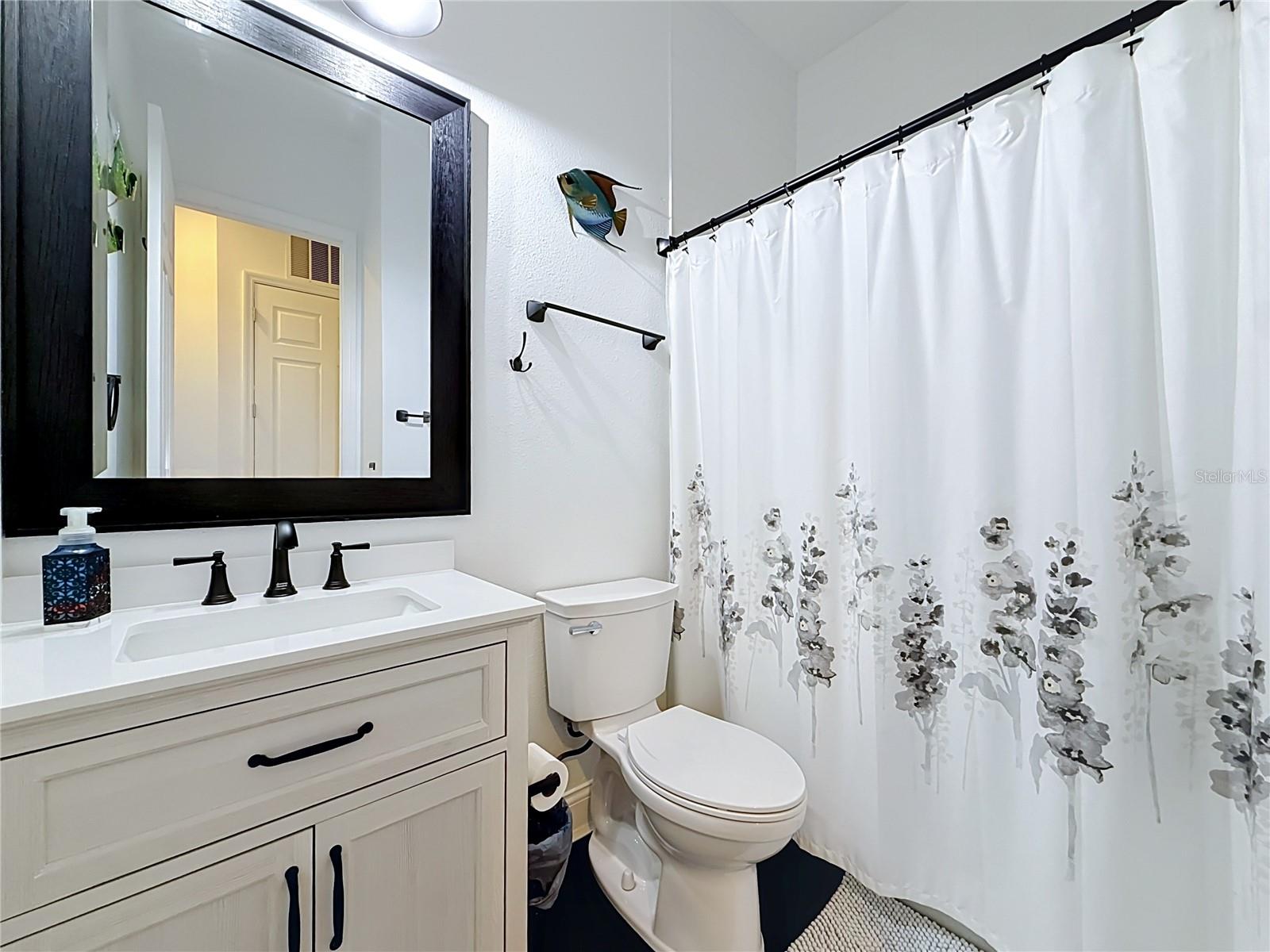 7211 101ST LANE, Seminole, FL 33772
