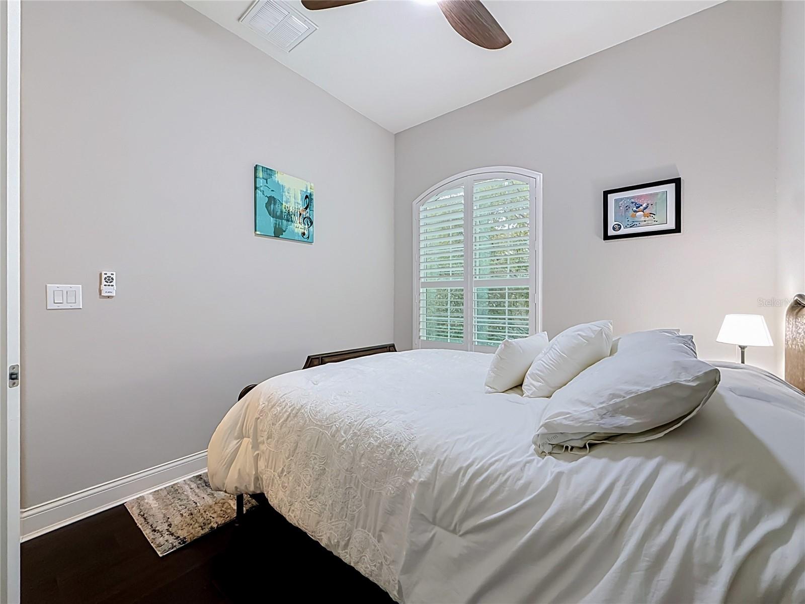 7211 101ST LANE, Seminole, FL 33772
