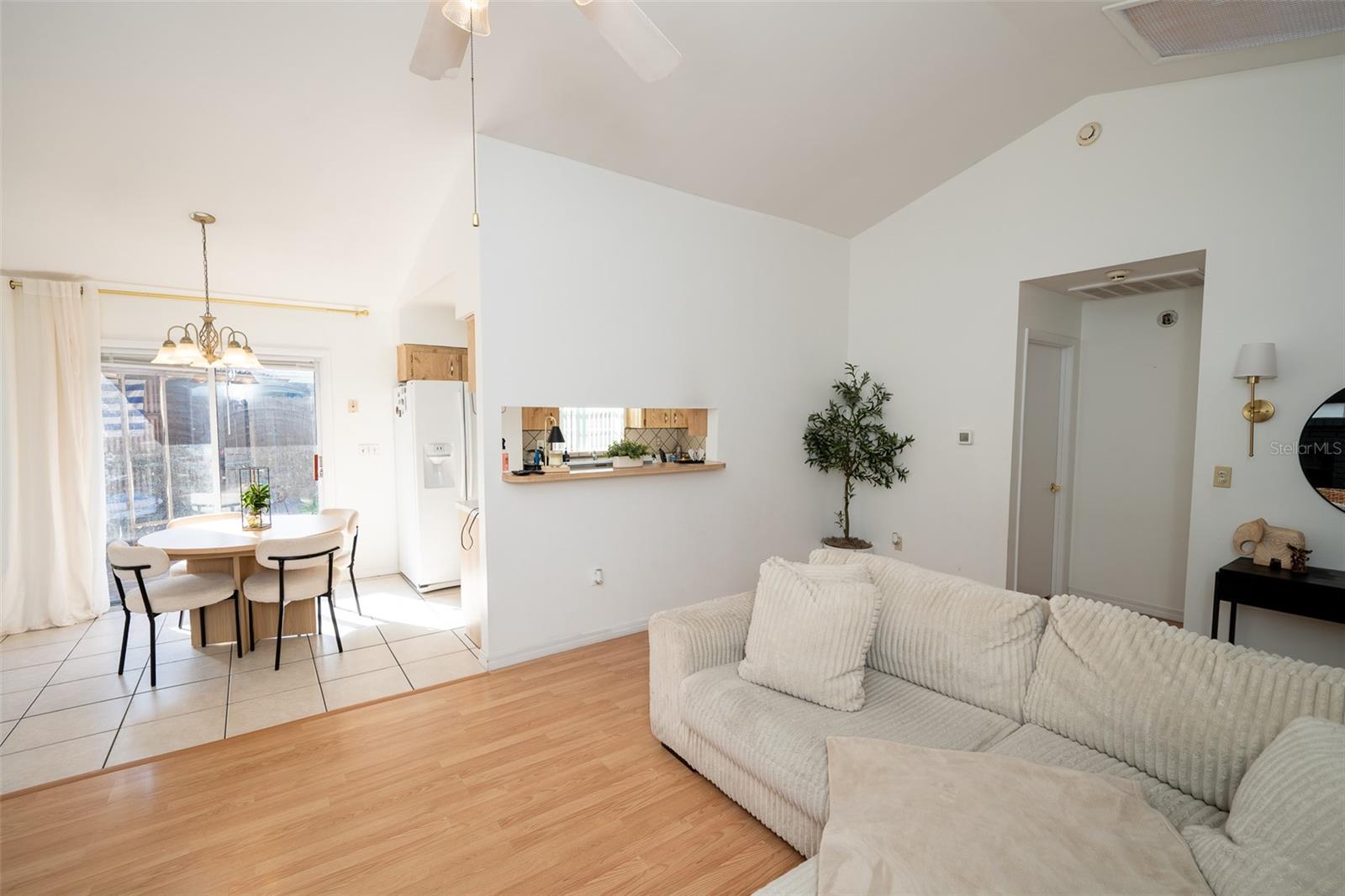 1327 WATERVIEW BOULEVARD E, Lakeland, FL 33801 1327 WATERVIEW BOULEVARD E, Lakeland, FL 33801