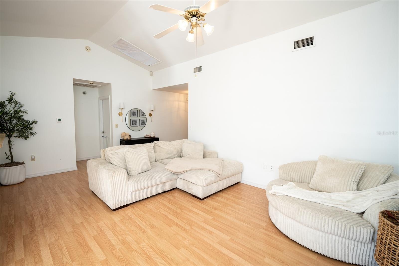1327 WATERVIEW BOULEVARD E, Lakeland, FL 33801