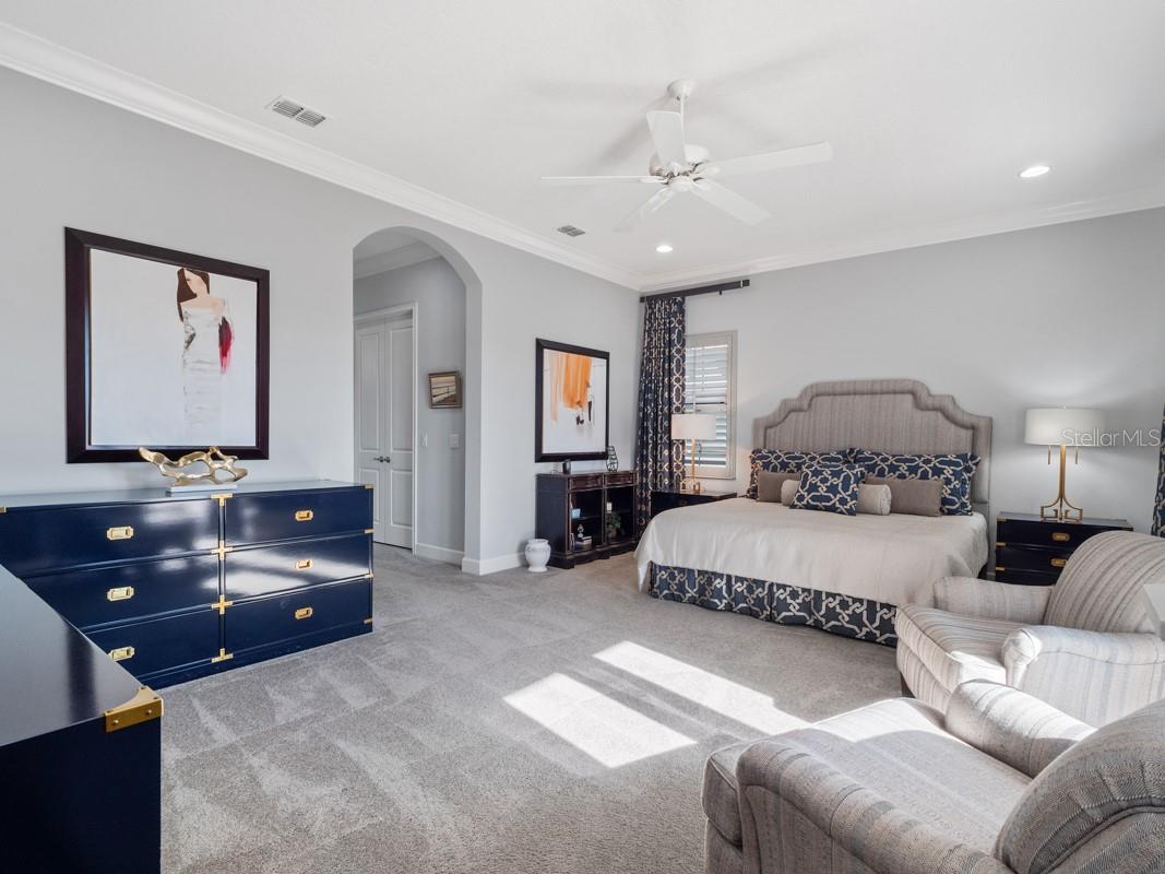8418 VIA VITTORIA WAY, Orlando, FL 32819