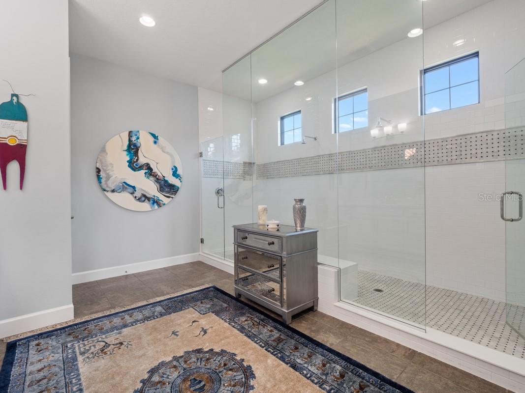 8418 VIA VITTORIA WAY, Orlando, FL 32819
