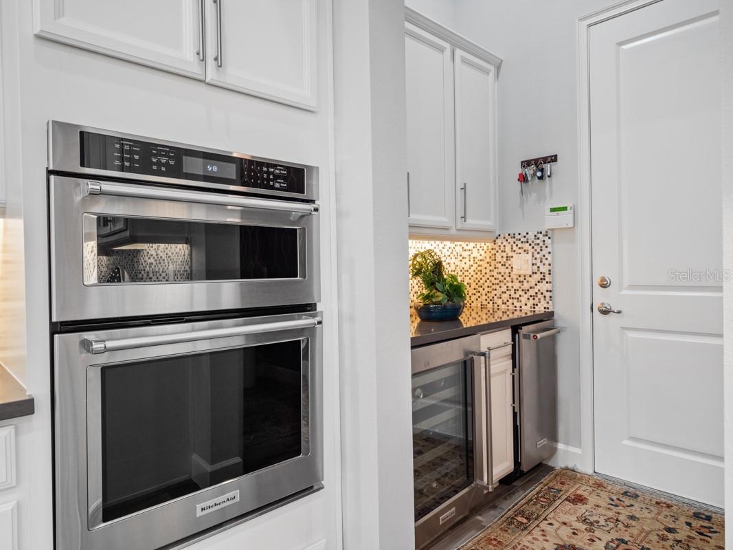 8418 VIA VITTORIA WAY, Orlando, FL 32819