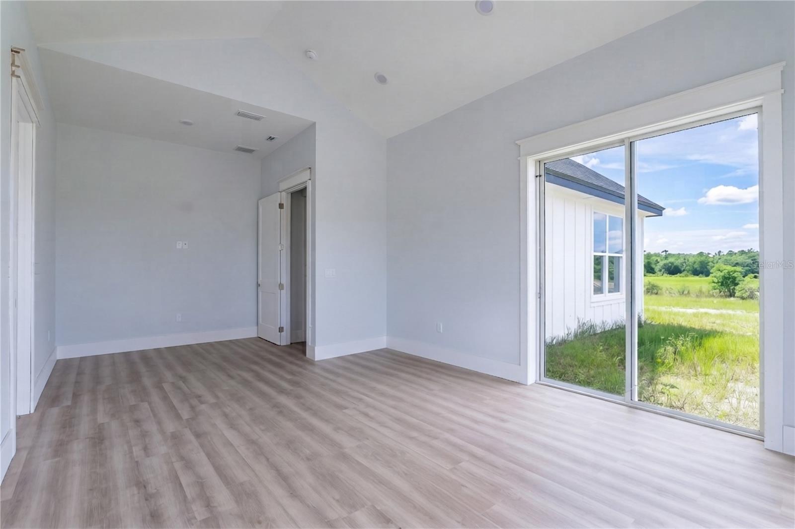 468 BLACK LAKE ROAD, Osteen, FL 32764