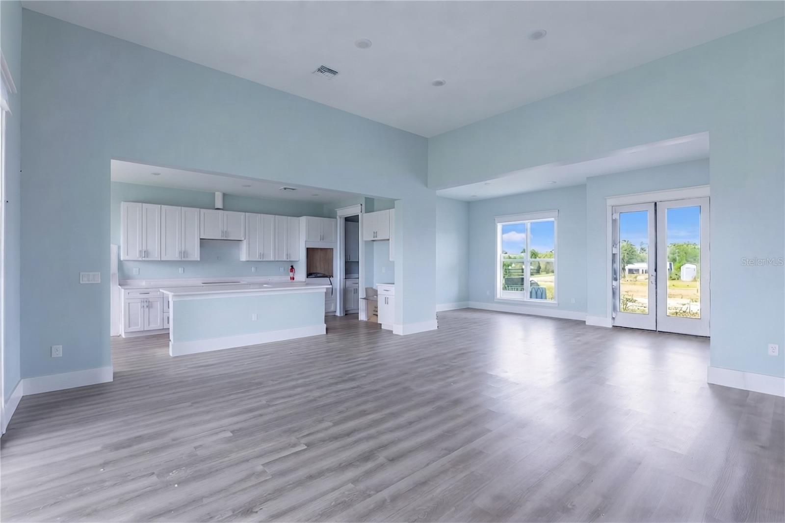 468 BLACK LAKE ROAD, Osteen, FL 32764