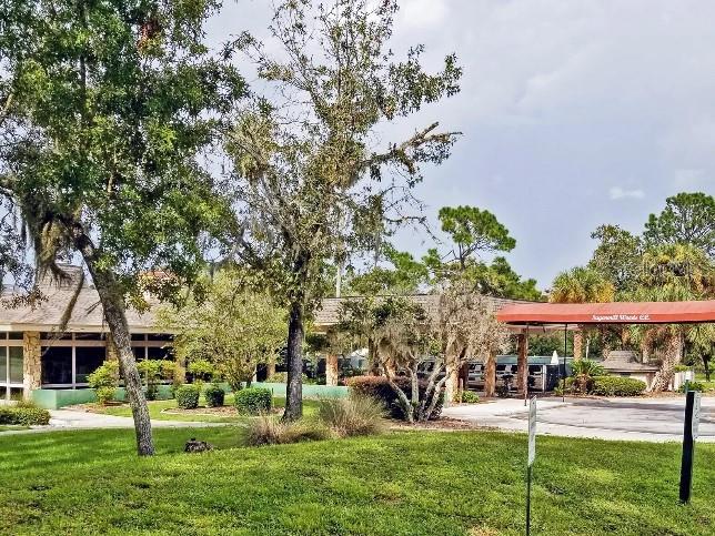 Sugarmill Woods Country Club- tennis courts, racquetball, swimming pools & shuffleboard