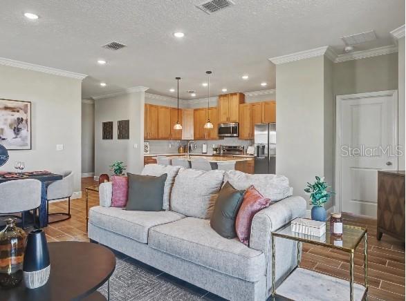 Model home - actual features may vary. Model home - actual features may vary.