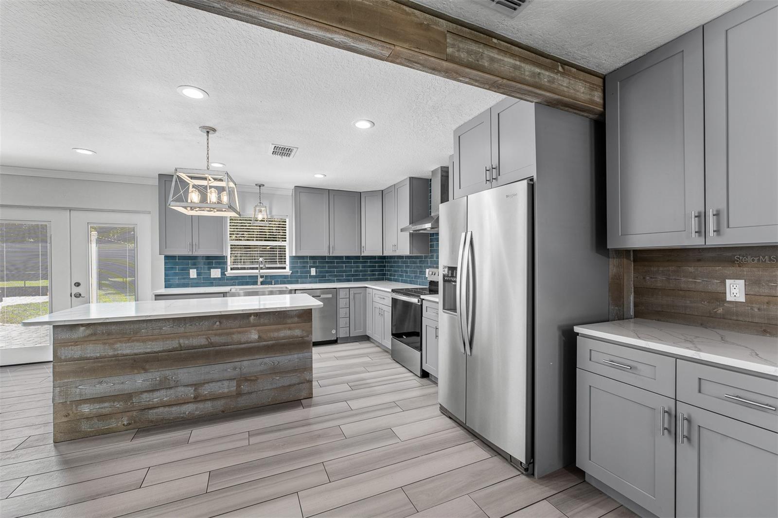 7406 LAKE MARNI COURT, Mount Dora, FL 32757