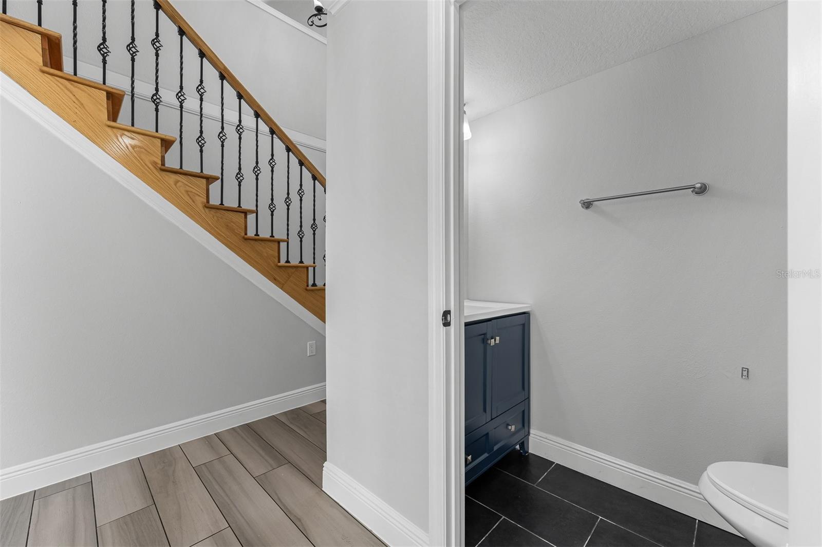 7406 LAKE MARNI COURT, Mount Dora, FL 32757
