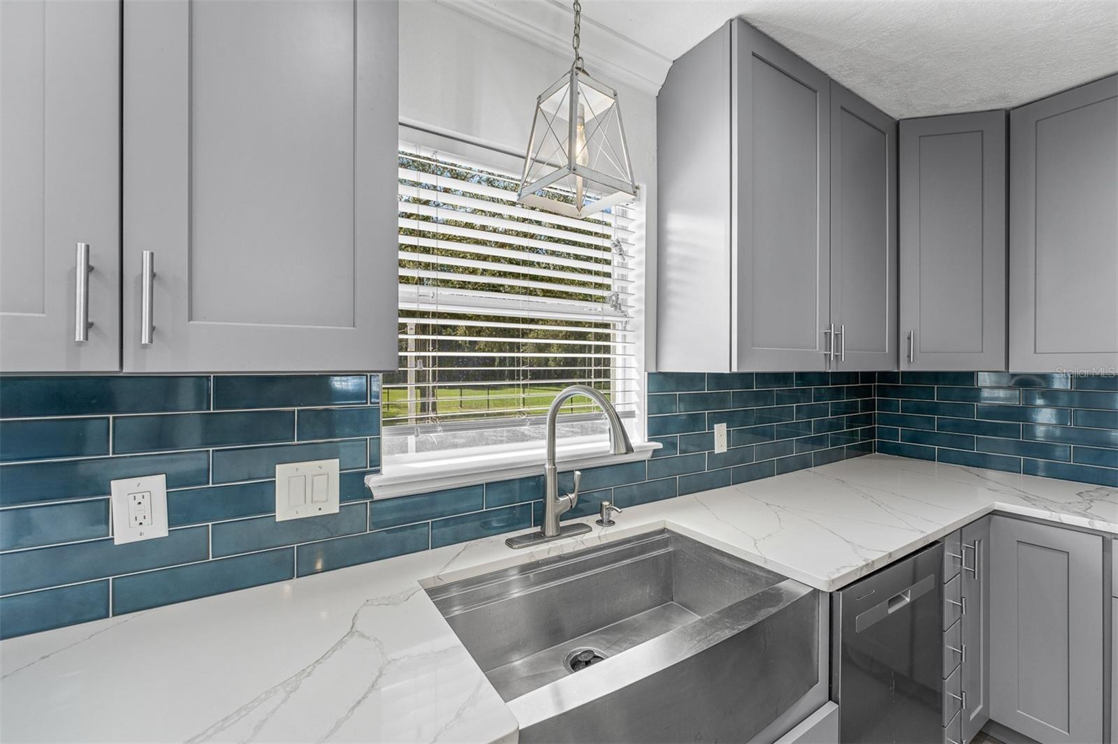 7406 LAKE MARNI COURT, Mount Dora, FL 32757
