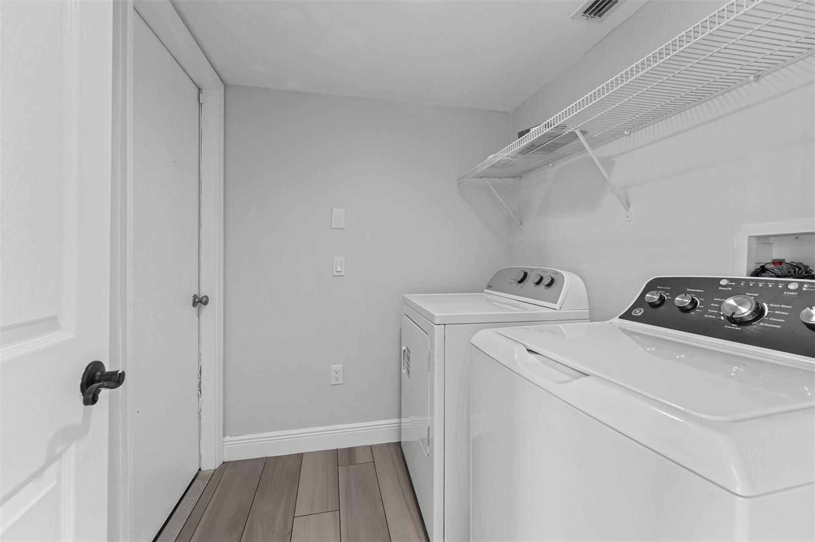 7406 LAKE MARNI COURT, Mount Dora, FL 32757