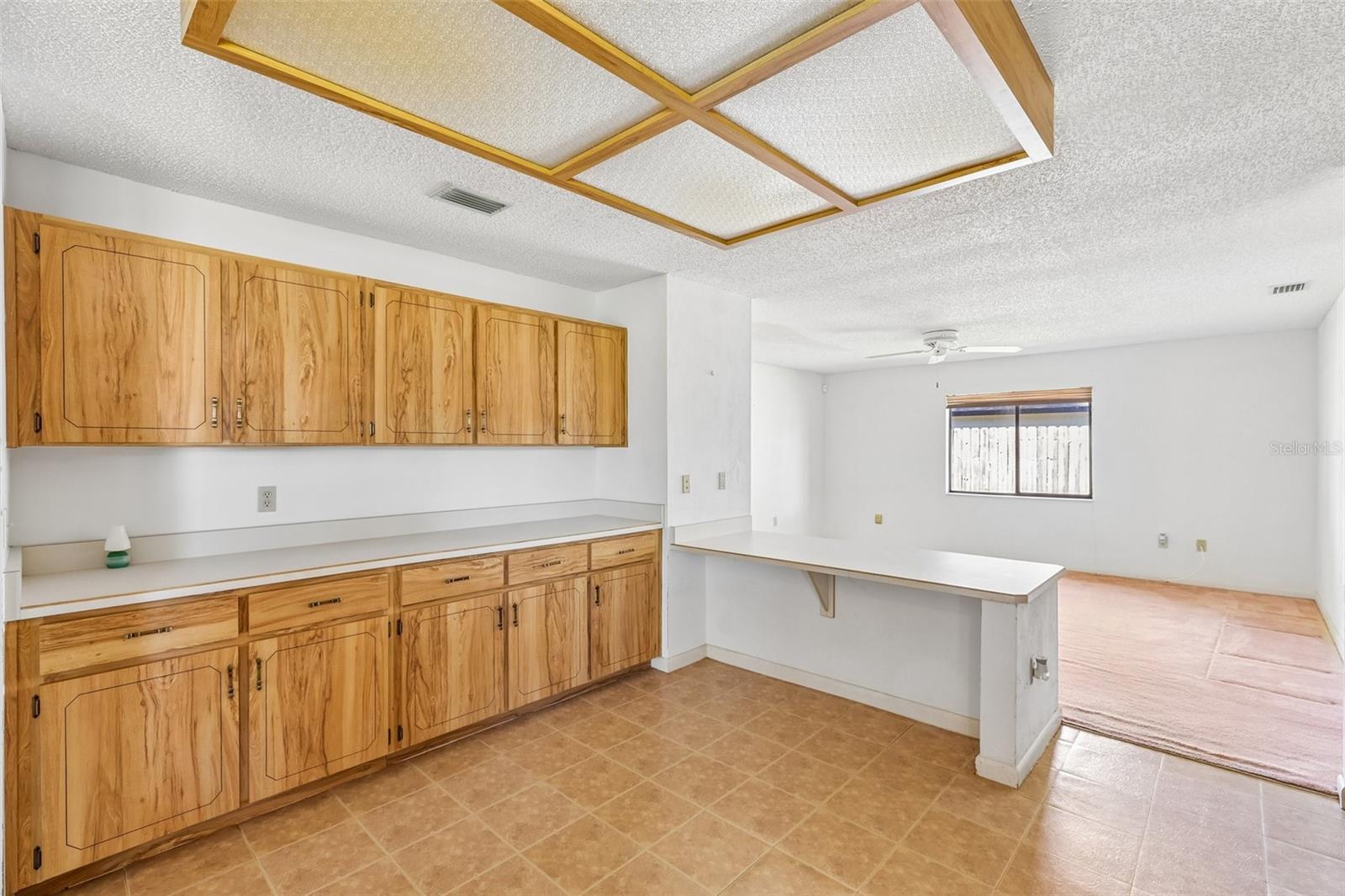 12 BAY SPRING PLACE, Palm Coast, FL 32137