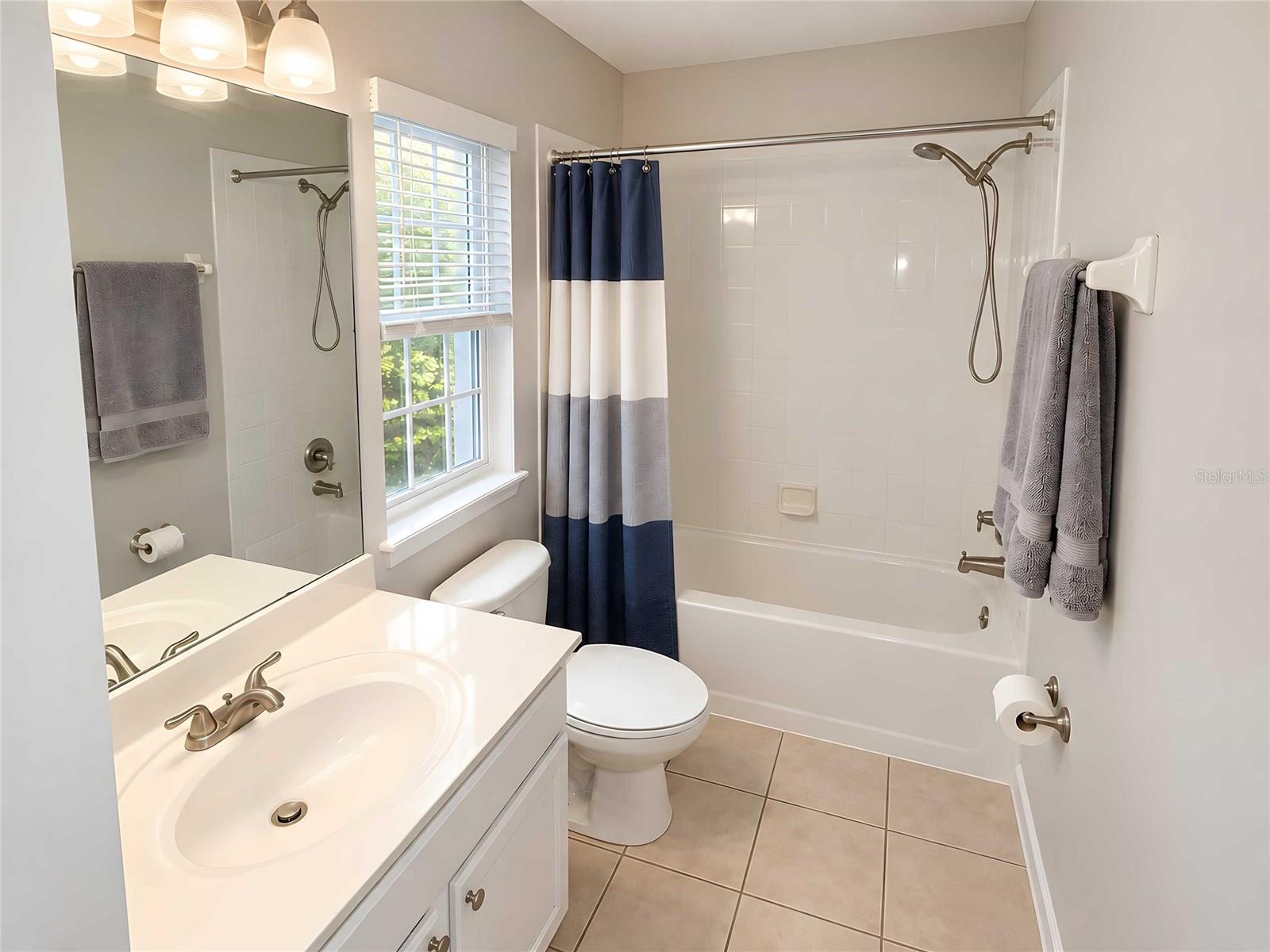 2nd bathroom