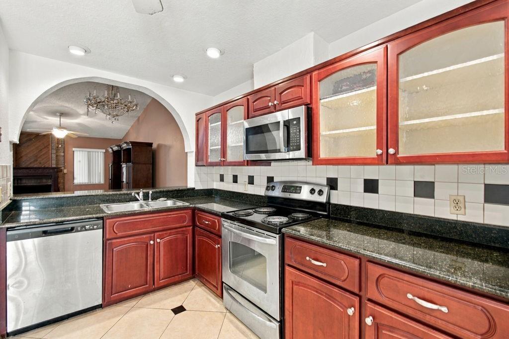 12 ESCONDIDO CIRCLE, #114, Altamonte Springs, FL 32701