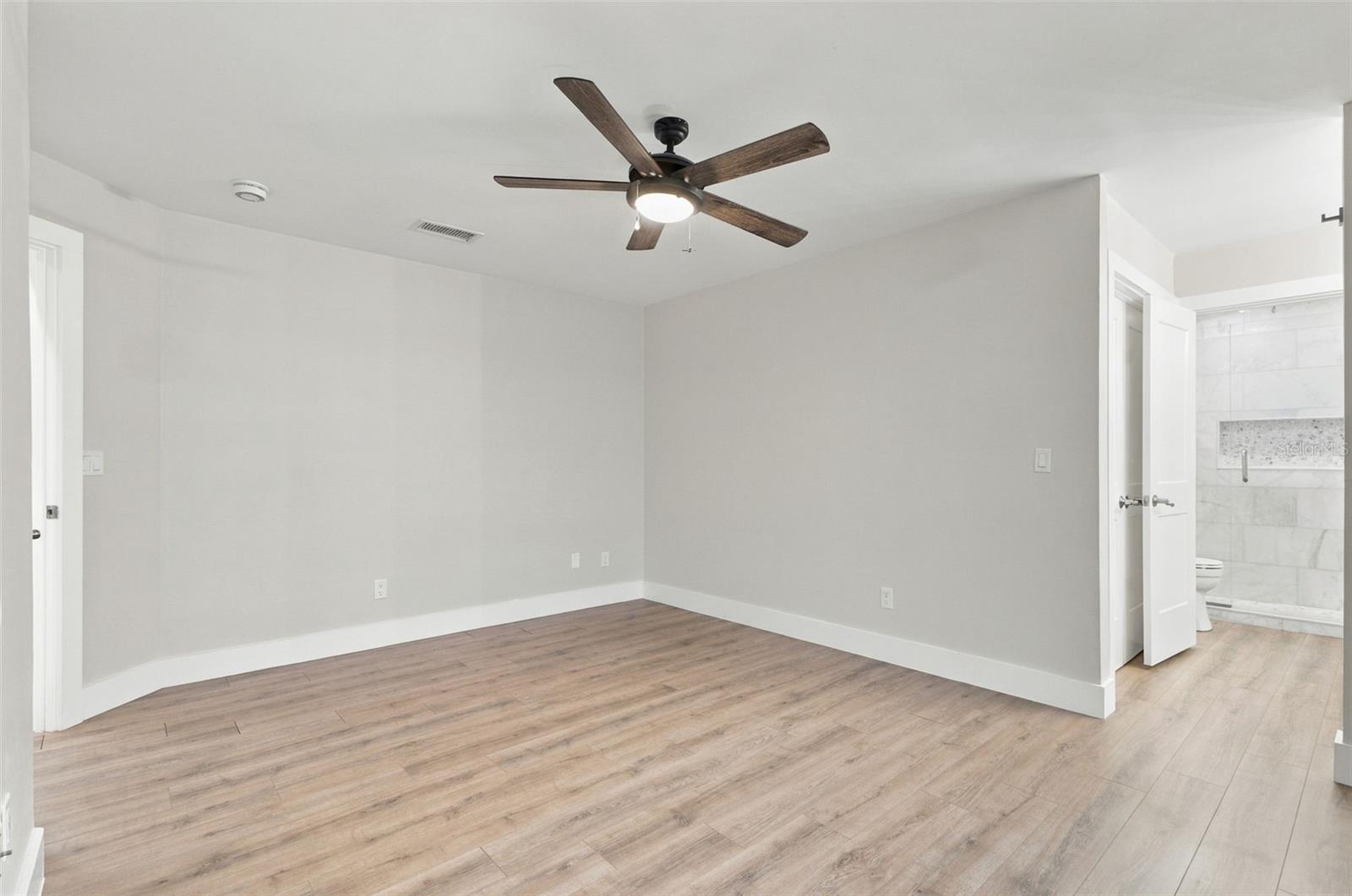 194 GRAY DOVE COURT, Daytona Beach, FL 32119