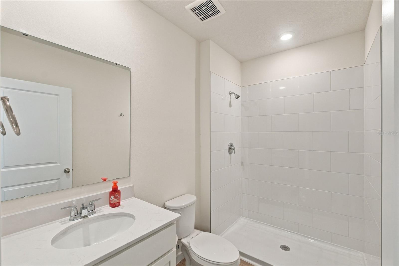 Bathroom 2/ Next Gen Suite