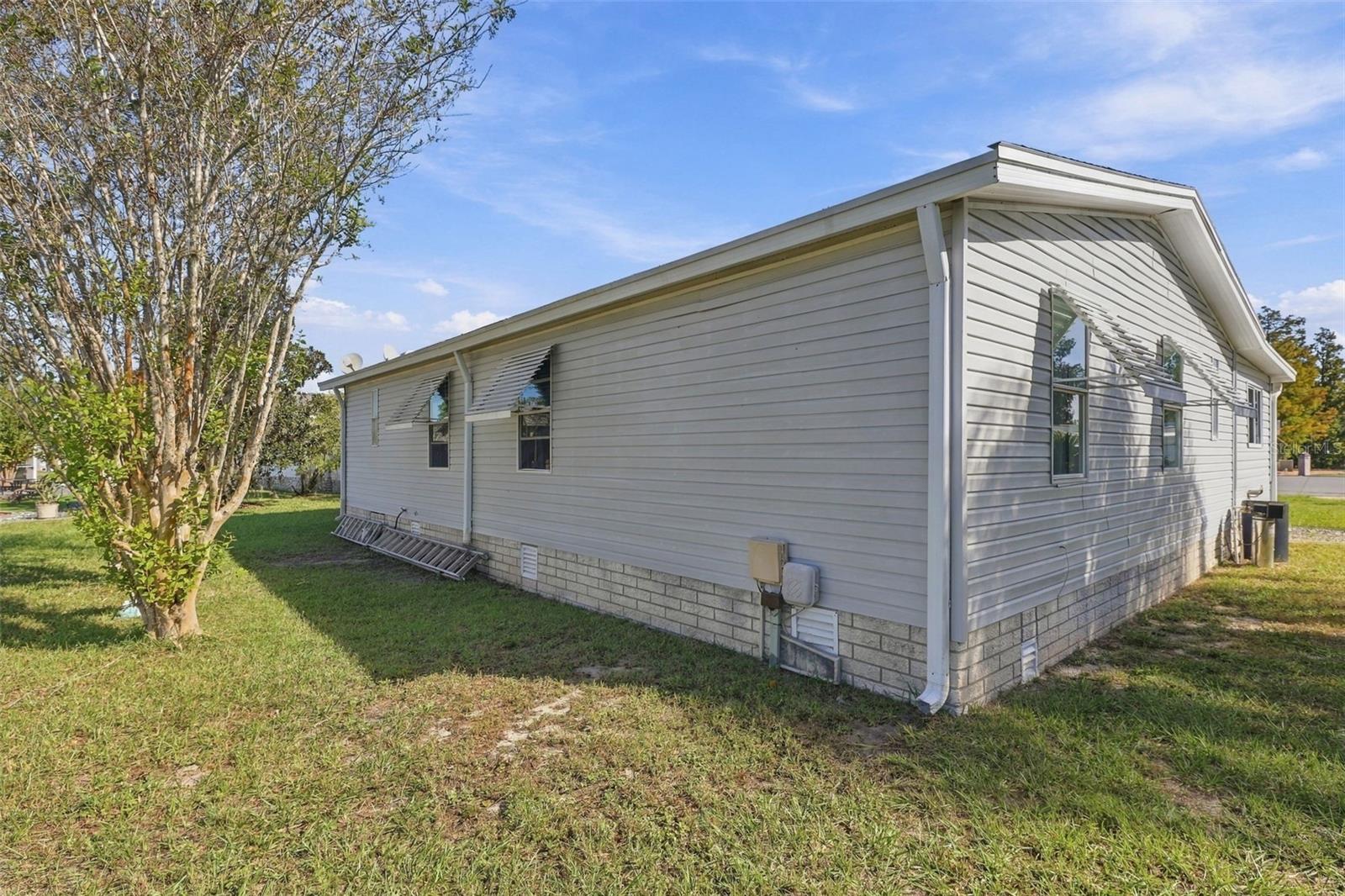 527 JACKSON PARK AVENUE, Davenport, FL 33897