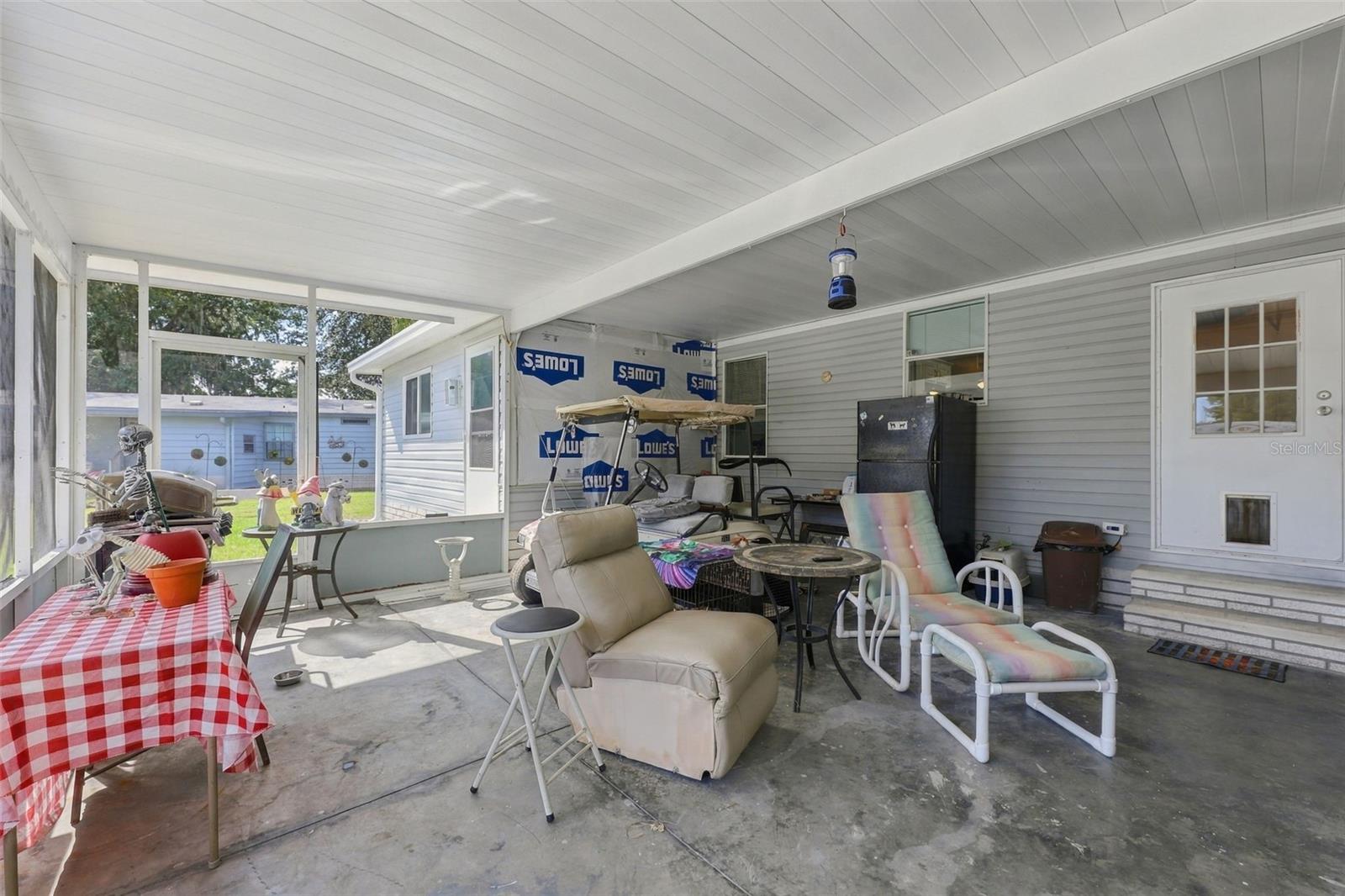 527 JACKSON PARK AVENUE, Davenport, FL 33897