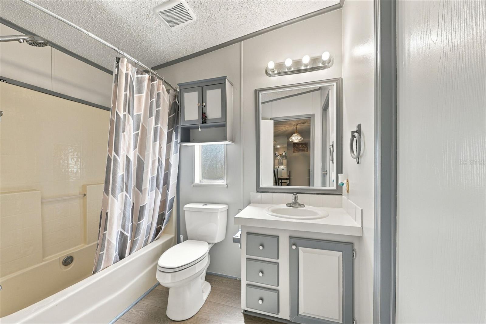 527 JACKSON PARK AVENUE, Davenport, FL 33897