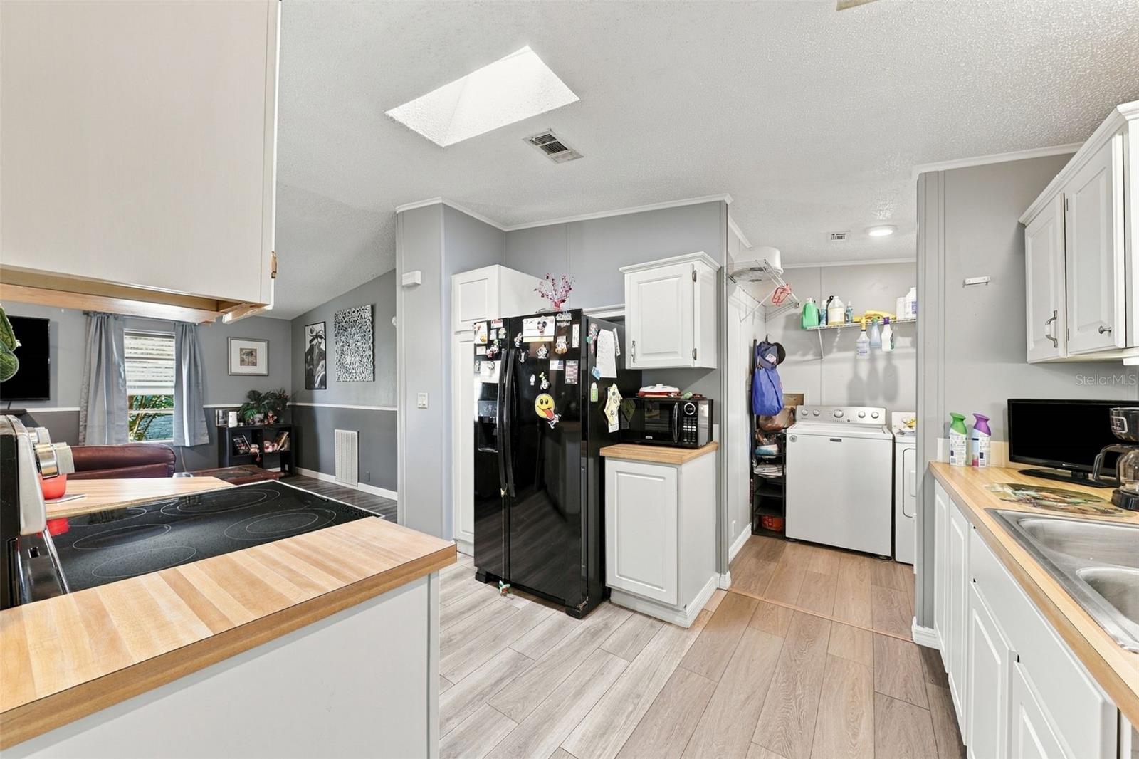 527 JACKSON PARK AVENUE, Davenport, FL 33897