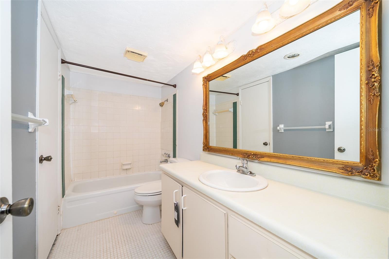 20104 SANDALWOOD DRIVE, #104, Wildwood, FL 34785