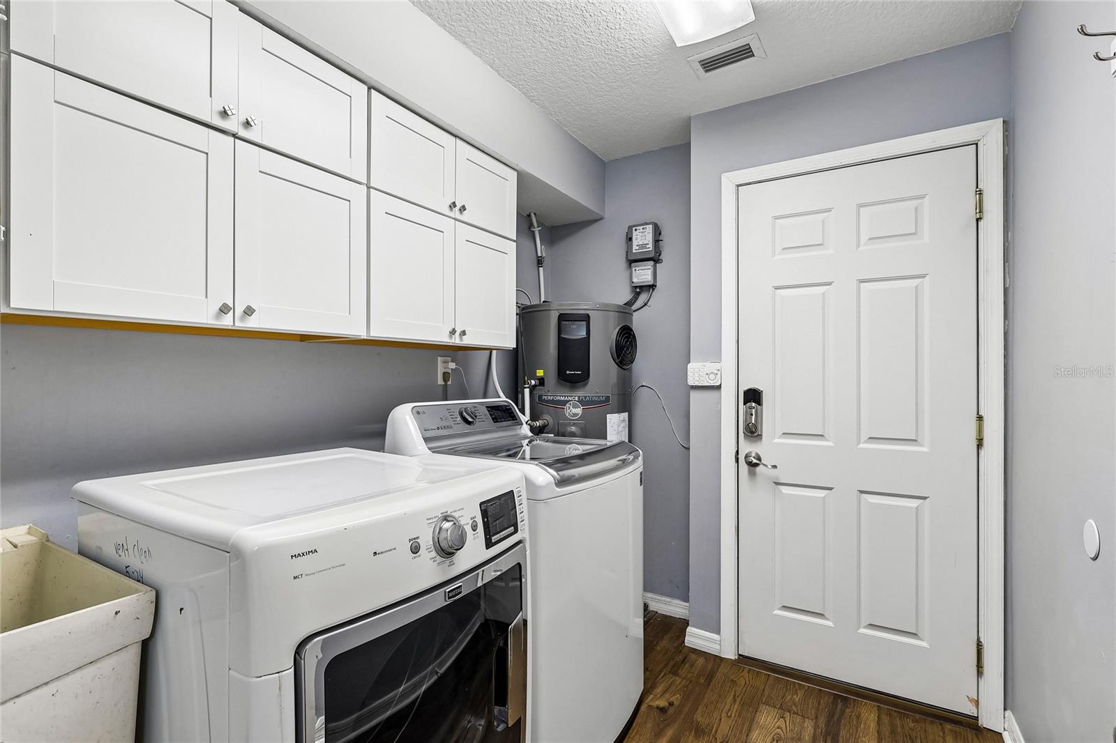 154 DARTMOUTH LANE, Longwood, FL 32779