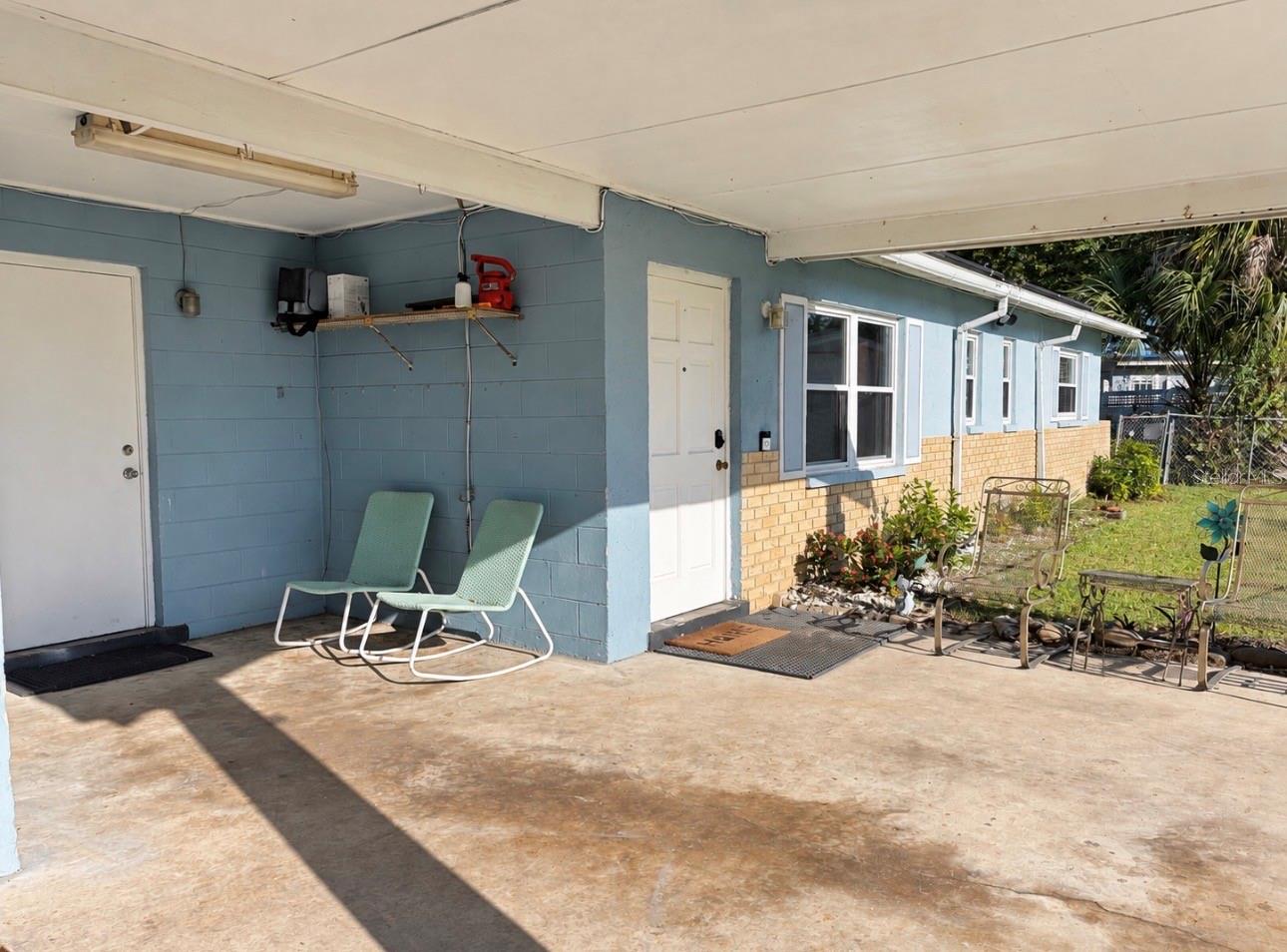 6745 LARCH LANE, Orlando, FL 32807