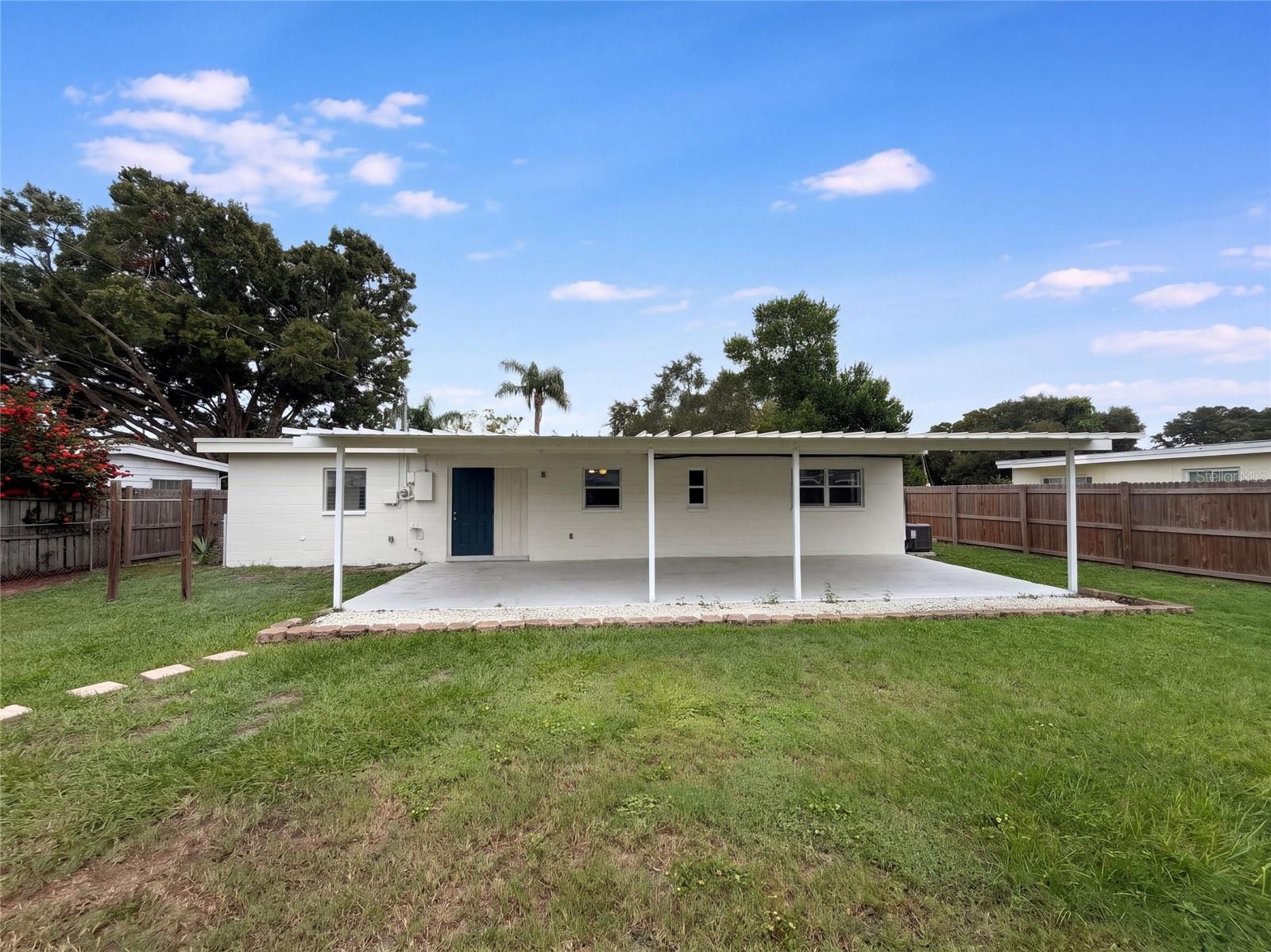 1371 JEFFORDS STREET, Clearwater, FL 33756