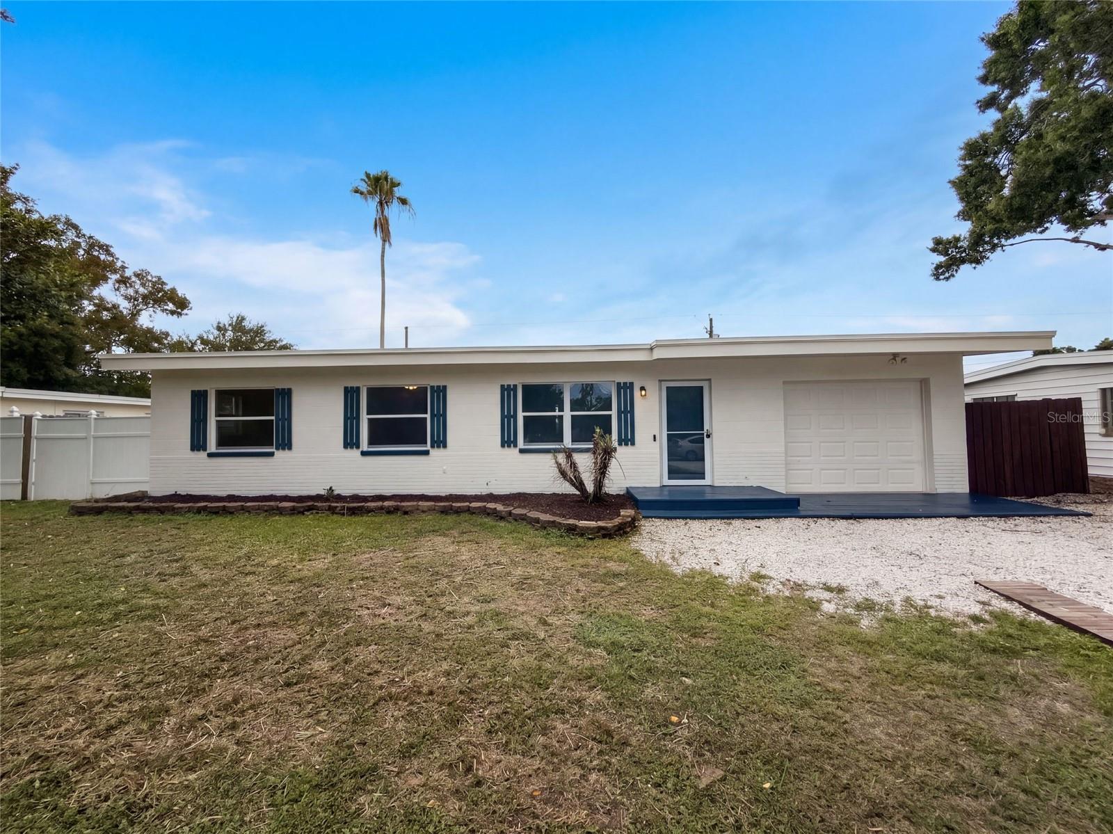 1371 JEFFORDS STREET, Clearwater, FL 33756