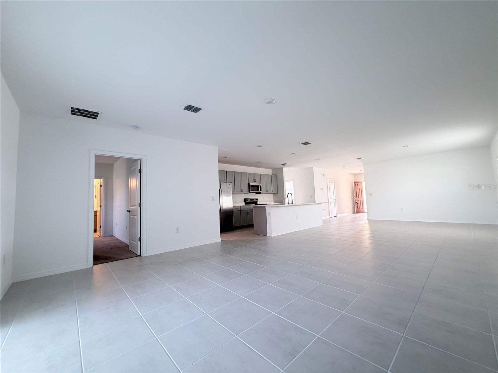 5609 COSTA BLANCA WAY, Davenport, FL 33897