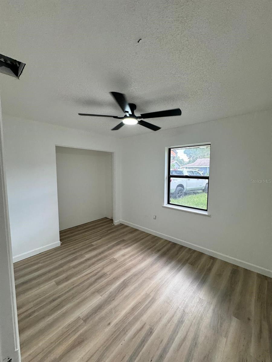 5115 GREENGLEN LANE, Lakeland, FL 33811 5115 GREENGLEN LANE, Lakeland, FL 33811
