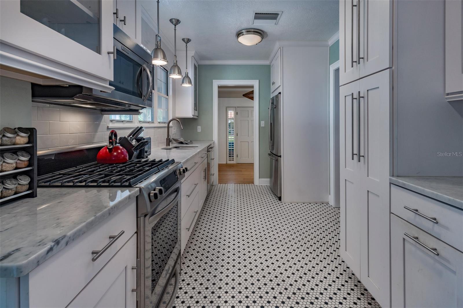 1411 DEVON ROAD, Winter Park, FL 32789 1411 DEVON ROAD, Winter Park, FL 32789