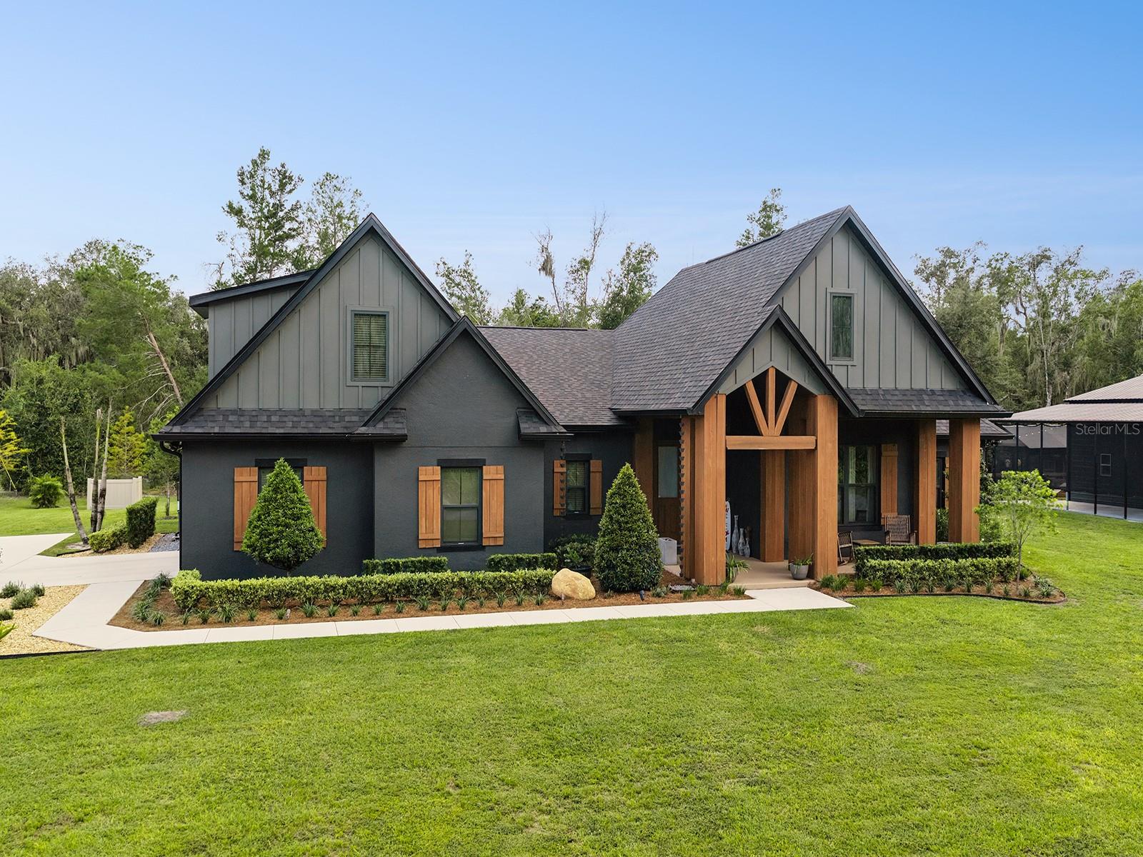 412 SNOW HILL RD, Geneva, FL 32732
